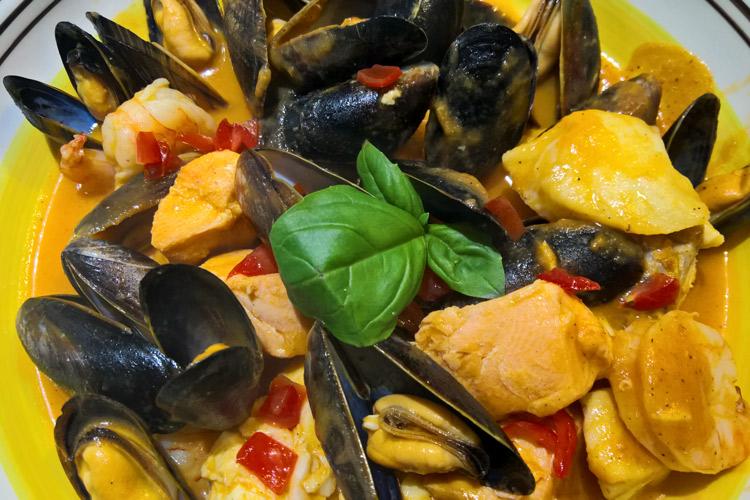 Detalle del una sopa del mar.