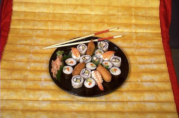 Nori sushi.