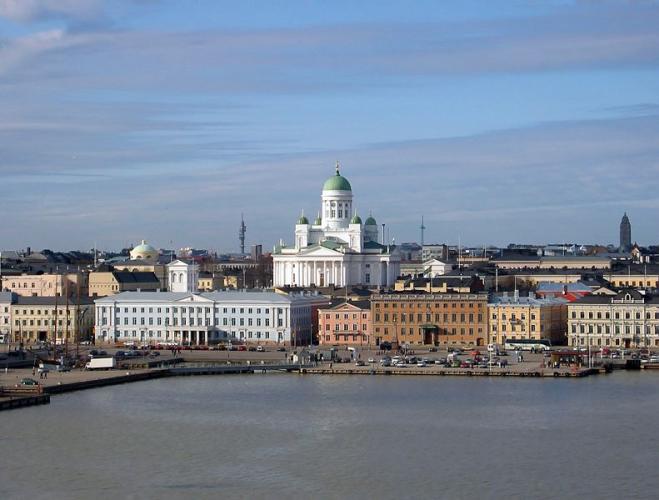 Panorámica del puerto de Helsinki