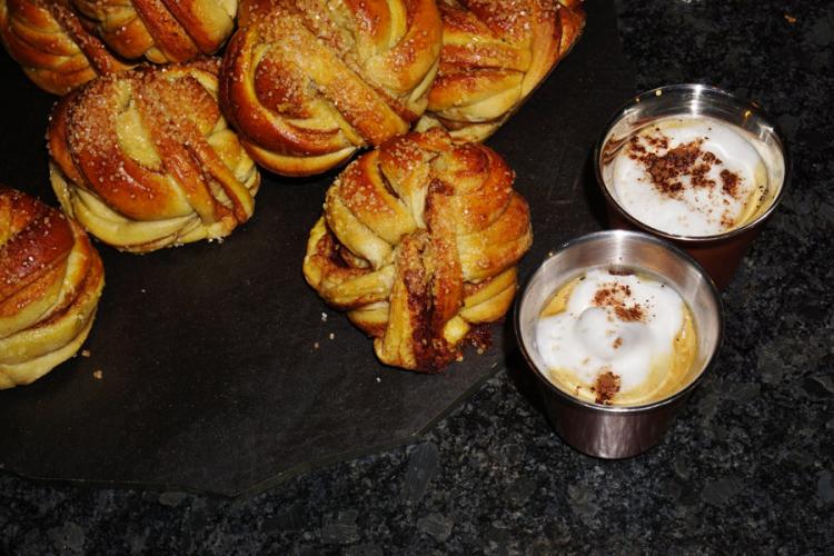 Bollos noruegos de canela, kanelboller.