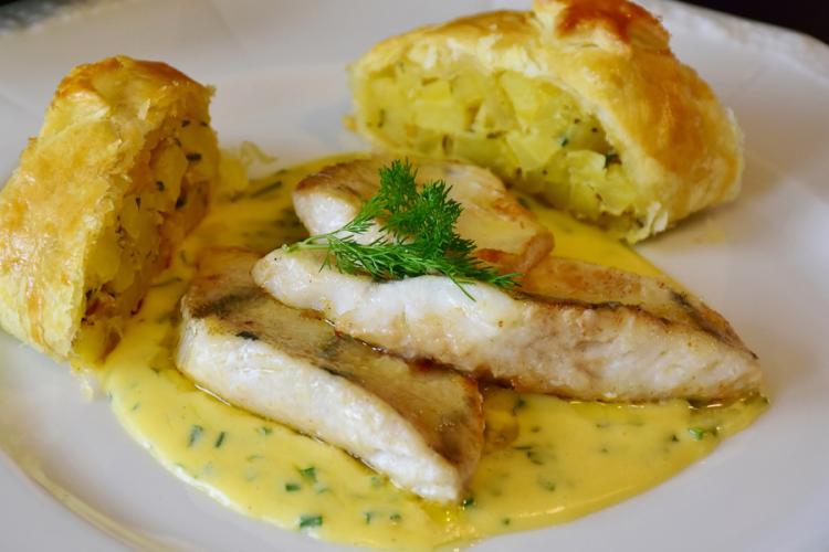 Pescado en salsa.