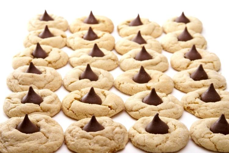Galletas de mantequilla con gotas de chocolate.