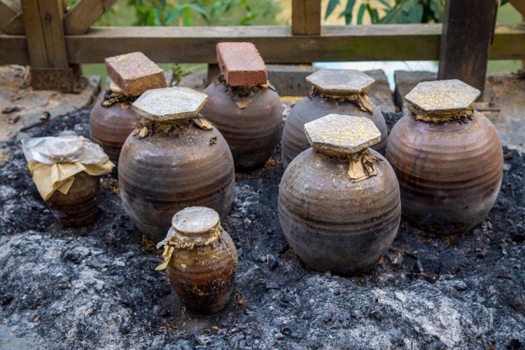 Mijiu, vino de arroz chino tradicional.