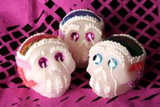 Claveras de azúcar para el Día de los Muertos.