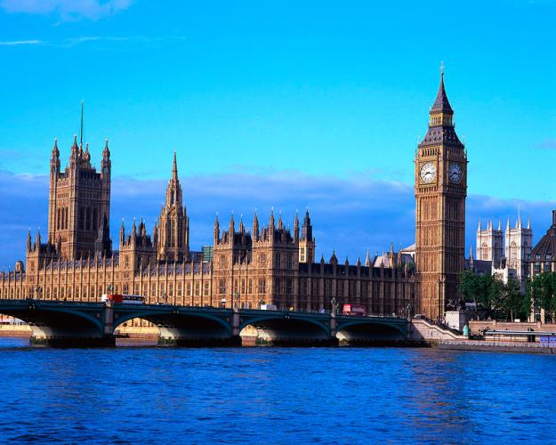Una vista del Big Ben y el parlamento inglés-