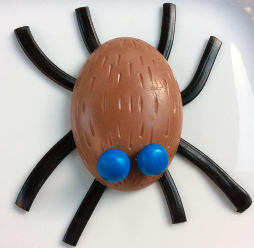 Araña de chocolate y regaliz.