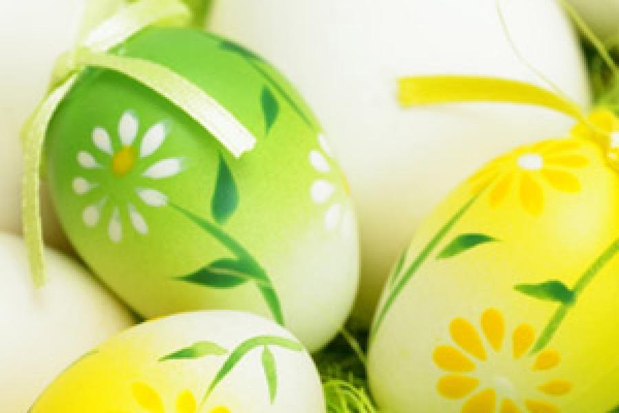 Huevos de Pascua decorados.