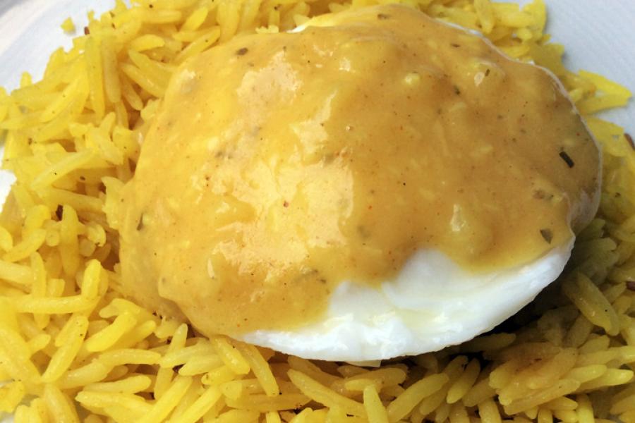 Huevo Bombay entero