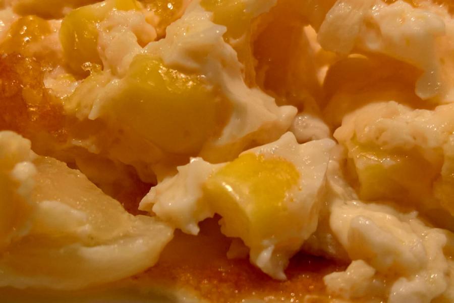Chipa guazú cuajada.