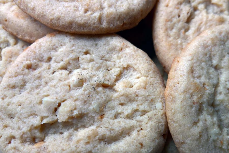 Galletas de almendra con mirto anisado.