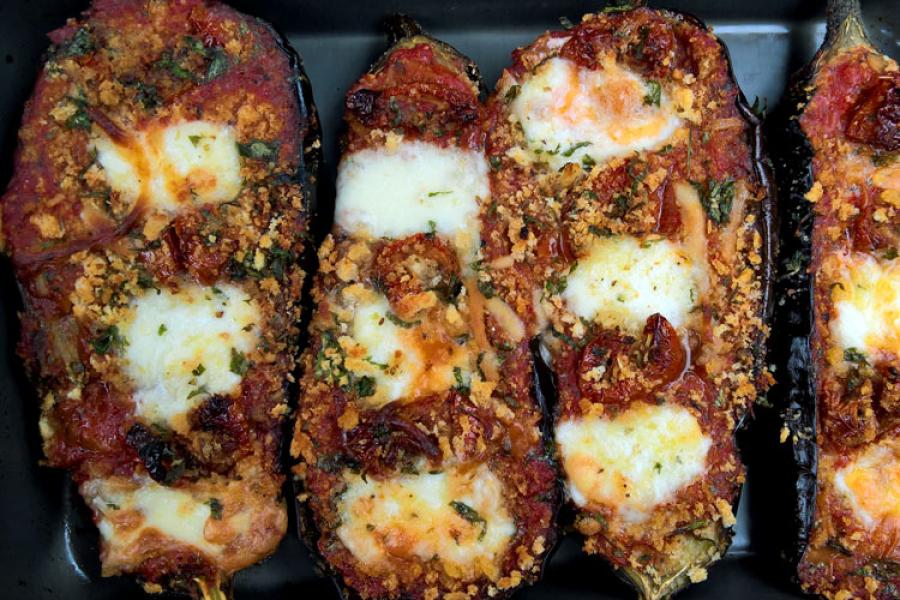 Berenjenas rellenas gratinadas.
