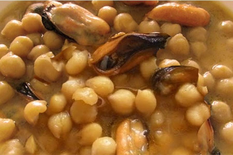 Garbanzos con mejillones.