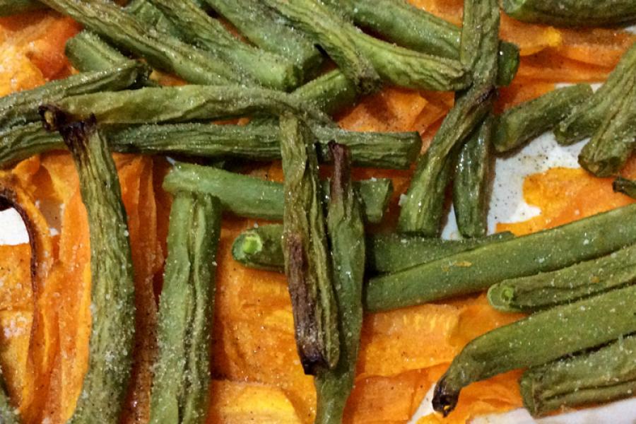 Judías verdes y zanahorias asadas.