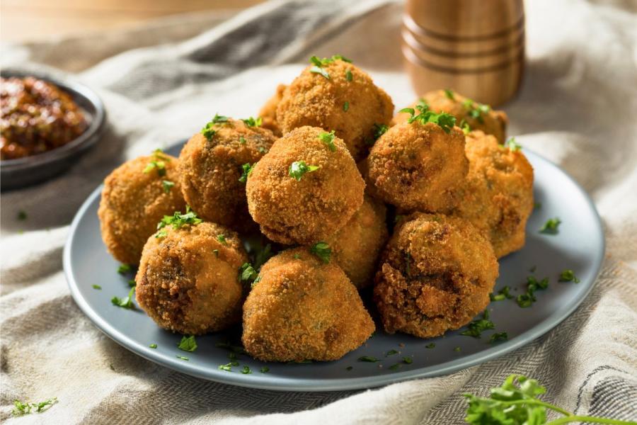Bitterballen holandesas.