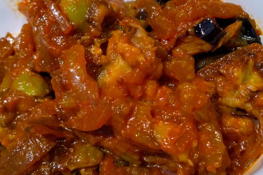 Salsa caponata de Sicila.