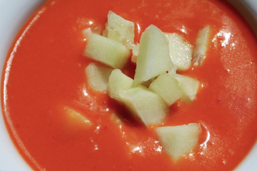 Gazpacho con tropezones.