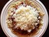 Chile al estilo de Cincinnati sobre pasta.