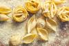 Diferentes formas de pasta fresca al huevo.